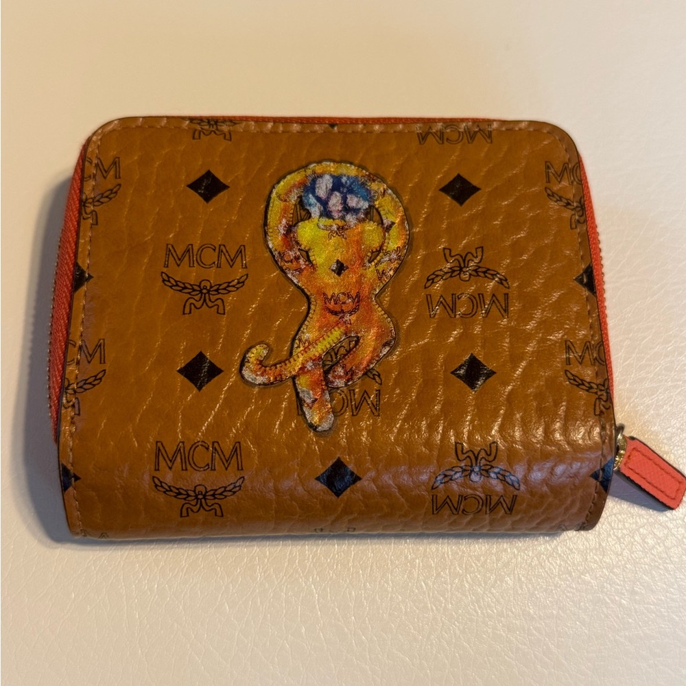 MCM Monkey Wallet - Limited Edition - Picture 2 of 7